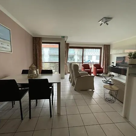 Ruim Met Lift En Gratis Parking Apartamento