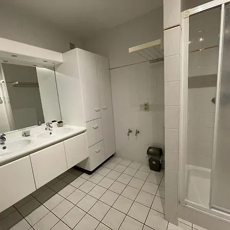 Ruim Met Lift En Gratis Parking *