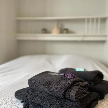 Ruim Met Lift En Gratis Parking