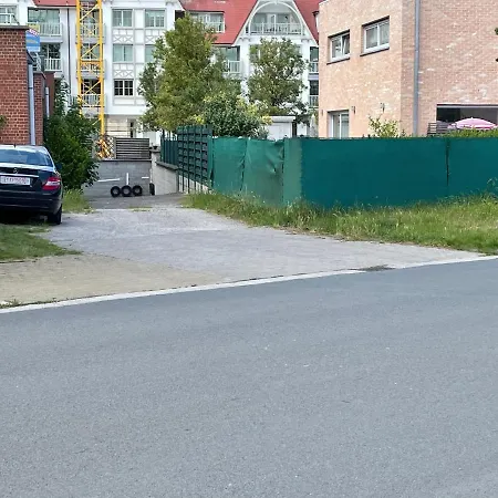 Daire Ruim Met Lift En Gratis Parking